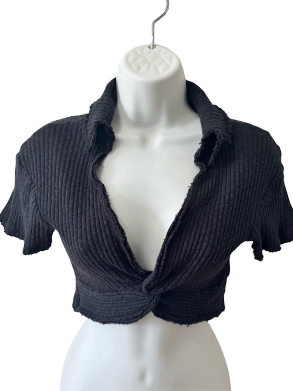 Urban Outfitters Vicky Twist Front Crop Top Black Size Medium